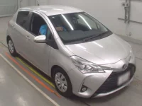 Toyota VITZ лот № 30022 оценка 4.5  с аукциона в Японии 4