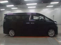 Toyota VELLFIRE лот № 30024 оценка 4  с аукциона в Японии 2