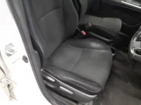 Toyota WISH лот № 10213 оценка RA  с аукциона в Японии 7