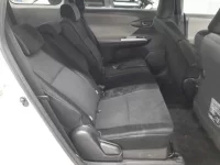 Toyota WISH лот № 10213 оценка RA  с аукциона в Японии 9