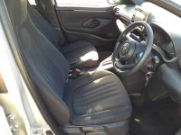 Toyota YARIS лот № 30009 оценка 4  с аукциона в Японии 7