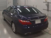 Lexus LS лот № 30211 оценка 3.5  с аукциона в Японии 5