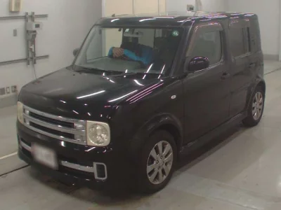 Nissan CUBE  с аукциона в Японии