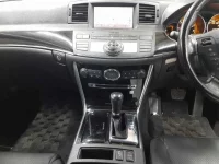 Nissan FUGA лот № 10011 оценка 3.5  с аукциона в Японии 8