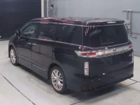 Nissan ELGRAND лот № 30019 оценка 4  с аукциона в Японии 5