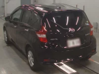 Nissan NOTE лот № 30002 оценка 4.5  с аукциона в Японии 5