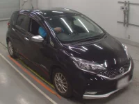 Nissan NOTE лот № 30054 оценка 3.5  с аукциона в Японии 4