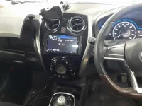 Nissan NOTE лот № 30054 оценка 3.5  с аукциона в Японии 8
