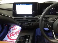 Nissan NOTE лот № 30090 оценка 5  с аукциона в Японии 8