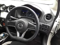 Nissan NOTE лот № 90043 оценка 4  с аукциона в Японии 6