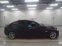 BMW 5-Series лот № 38037 оценка 4  с аукциона в Японии 2