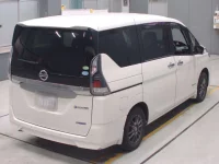 Nissan SERENA лот № 60037 оценка 4  с аукциона в Японии 1