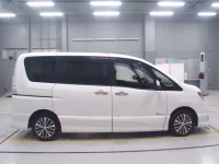 Nissan SERENA лот № 60039 оценка 3.5  с аукциона в Японии 2