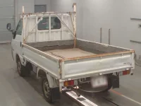 Nissan VANETTE TRUCK лот № 90048 оценка 3.5  с аукциона в Японии 5