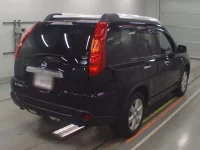 Nissan X-TRAIL лот № 10104 оценка 3.5  с аукциона в Японии 1