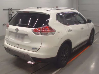 Nissan X-TRAIL  с аукциона в Японии