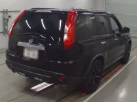Nissan X-TRAIL лот № 30091 оценка 3.5  с аукциона в Японии 1