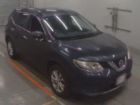 Nissan X-TRAIL лот № 30231 оценка 4  с аукциона в Японии 4