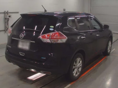 Nissan X-TRAIL  с аукциона в Японии