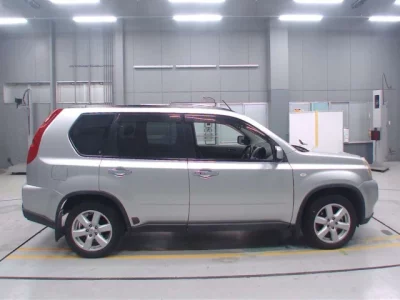 Nissan X-TRAIL  с аукциона в Японии