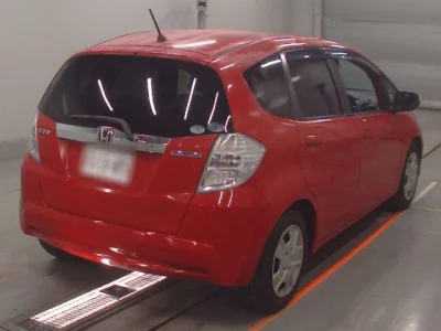 Honda FIT  с аукциона в Японии