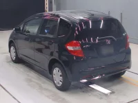 Honda FIT лот № 30033 оценка 3.5  с аукциона в Японии 4