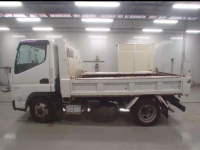 Mitsubishi Fuso Canter