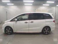 Honda ODYSSEY лот № 30302 оценка 3.5  с аукциона в Японии 3