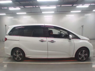 Honda ODYSSEY  с аукциона в Японии