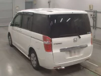 Honda STEP WAGON лот № 10028 оценка 3.5  с аукциона в Японии 5