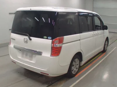 Honda STEP WAGON  с аукциона в Японии