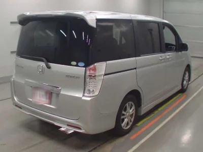 Honda STEP WAGON  с аукциона в Японии