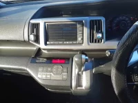 Honda STEP WAGON лот № 10127 оценка 3.5  с аукциона в Японии 8