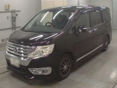 Honda STEP WAGON  с аукциона в Японии