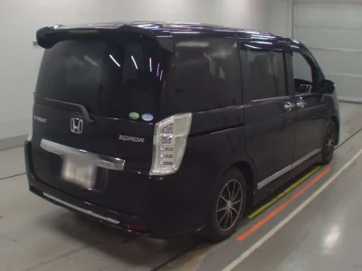 Honda STEP WAGON  с аукциона в Японии