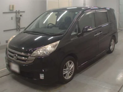 Honda STEP WAGON  с аукциона в Японии