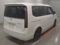 Honda STEP WAGON лот № 30003 оценка 5  с аукциона в Японии 1