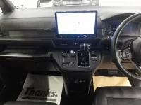 Honda STEP WAGON лот № 30033 оценка 5  с аукциона в Японии 8