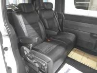 Honda STEP WAGON лот № 30033 оценка 5  с аукциона в Японии 9