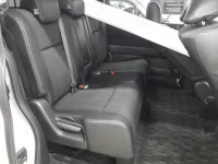 Honda STEP WAGON лот № 30055 оценка 4  с аукциона в Японии 9