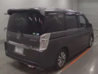 Honda STEP WAGON лот № 30249 оценка 4  с аукциона в Японии 1