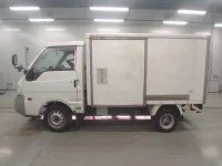 Mitsubishi DELICA TRUCK лот № 10184 оценка 3  с аукциона в Японии 3