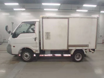 Mitsubishi DELICA TRUCK