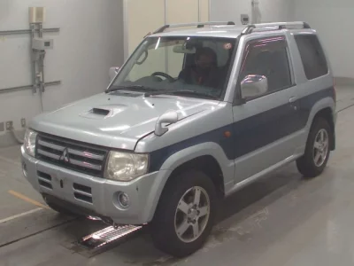 Mitsubishi PAJERO MINI