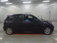 Mazda AXELA лот № 10140 оценка 3.5  с аукциона в Японии 2