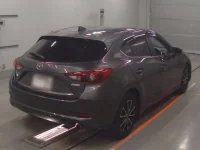 Mazda AXELA лот № 30190 оценка 3  с аукциона в Японии 1