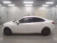 Mazda ATENZA SEDAN лот № 30337 оценка 3  с аукциона в Японии 3