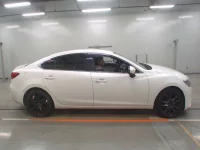 Mazda ATENZA SEDAN лот № 30337 оценка 3  с аукциона в Японии 2