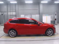 Mazda ATENZA WAGON лот № 4055 оценка 4  с аукциона в Японии 2