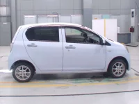 Daihatsu MIRA E S лот № 30061 оценка 4.5  с аукциона в Японии 2